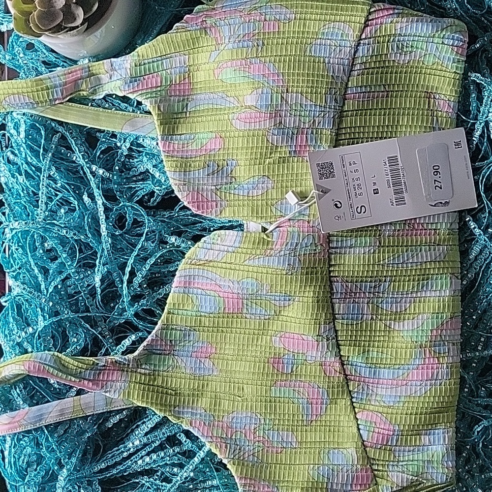 Summer crop top